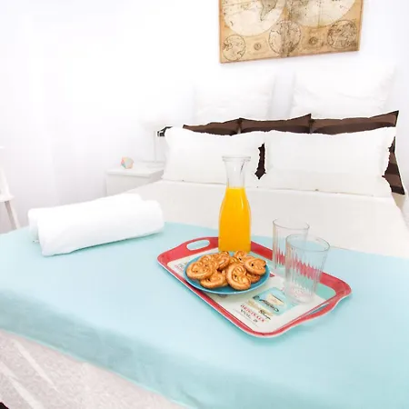 Calle Dos Aceras - Bright & Trendy La Recepcion